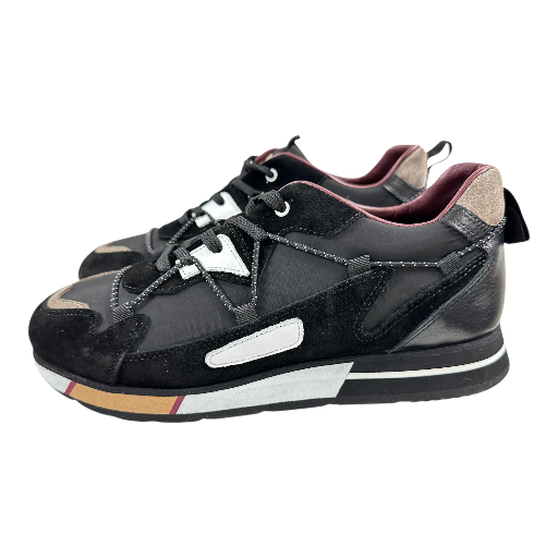 Sneaker for Classy Men